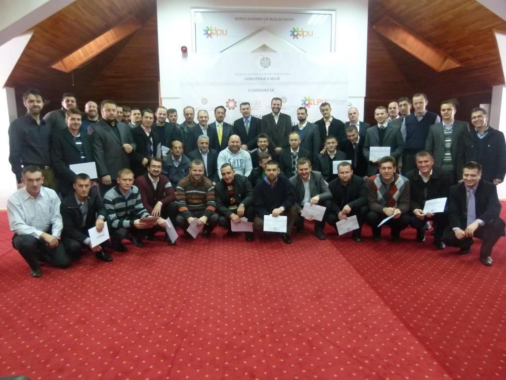 Ciklusi stručnih seminara za imame, hatibe i muallime „Susret sa različitim tumačenjima islama“