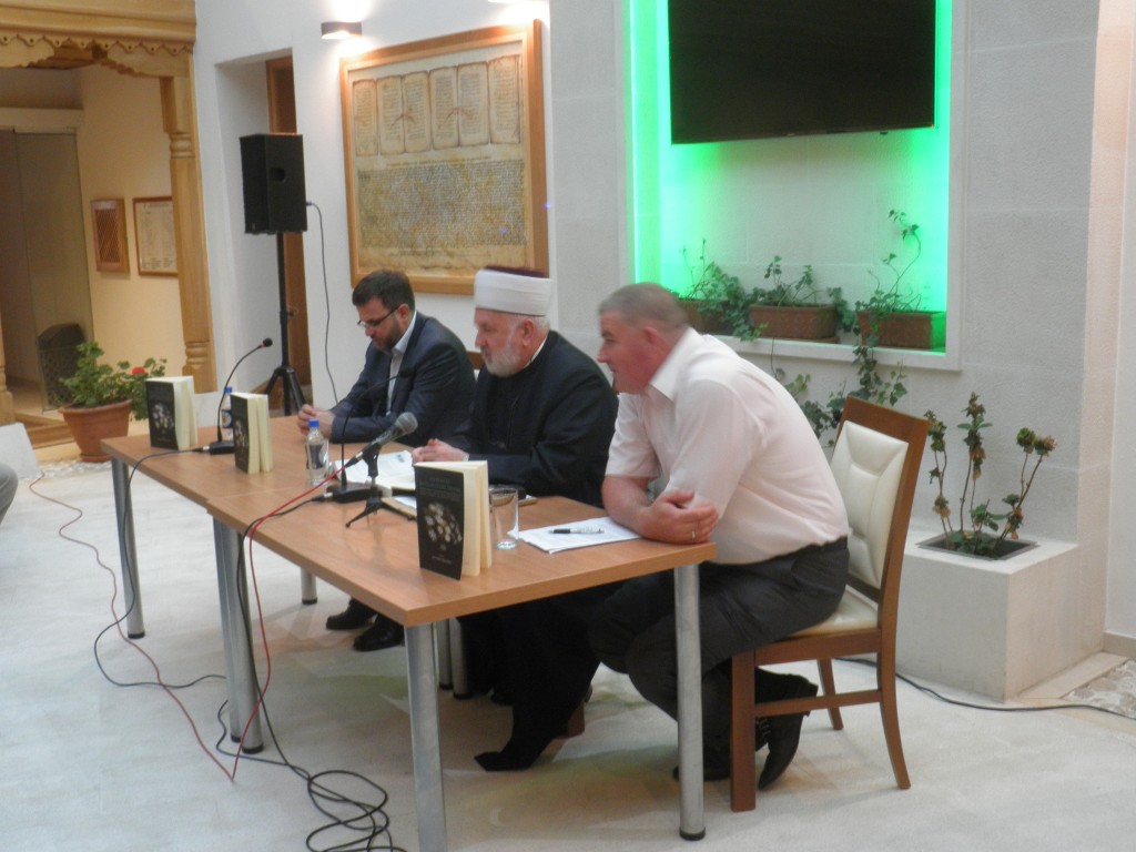 U Tešnju održana promocija knjige „Savremene muslimanske dileme“