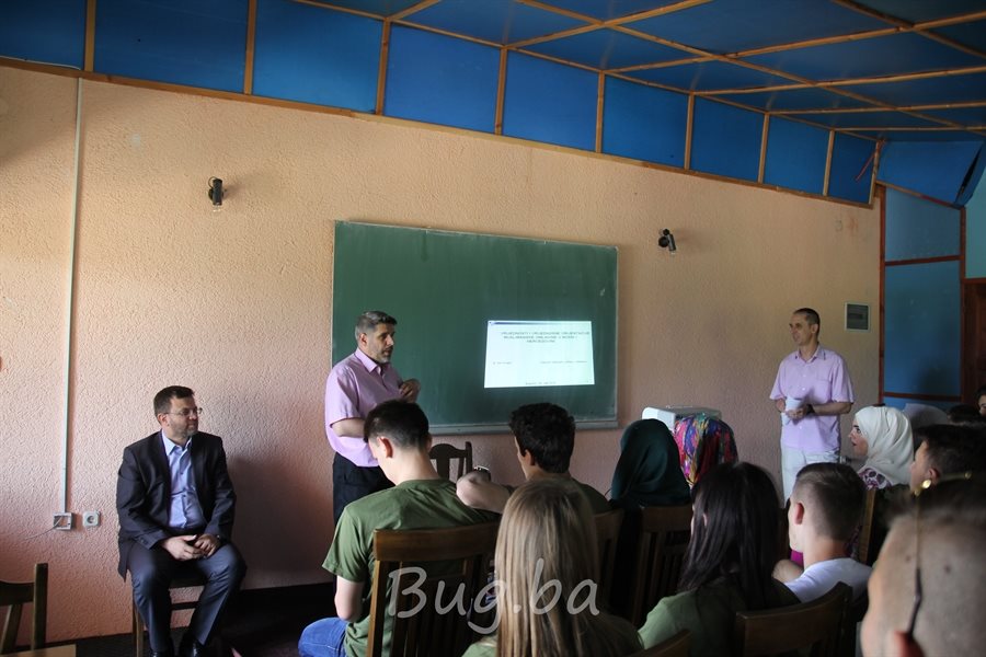 U Bugojnu prezentovan naučno-istraživački rad „Vrijednosti i vrijednosne orijentacije muslimanske omladine u Bosni i Hercegovini“
