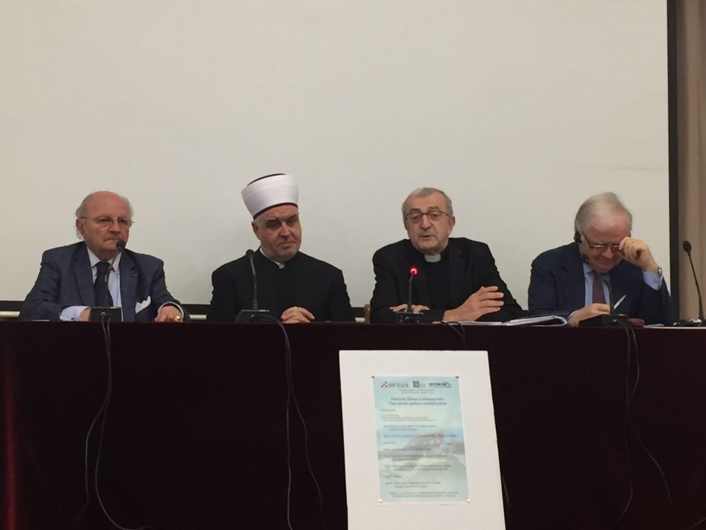 Reisu-l-ulema IZ u BiH Husein ef. Kavazović na Napretkovoj konferenciji o promicanju dijaloga za održavanje mira i ulozi vjerskih zajednica i radničkih pokreta