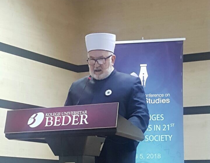 U Tirani održana međunarodna konferencija o temi “Izazovi muslimana u društvu 21. stoljeća”